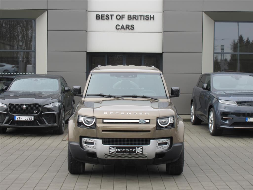 2020 LAND ROVER Defender