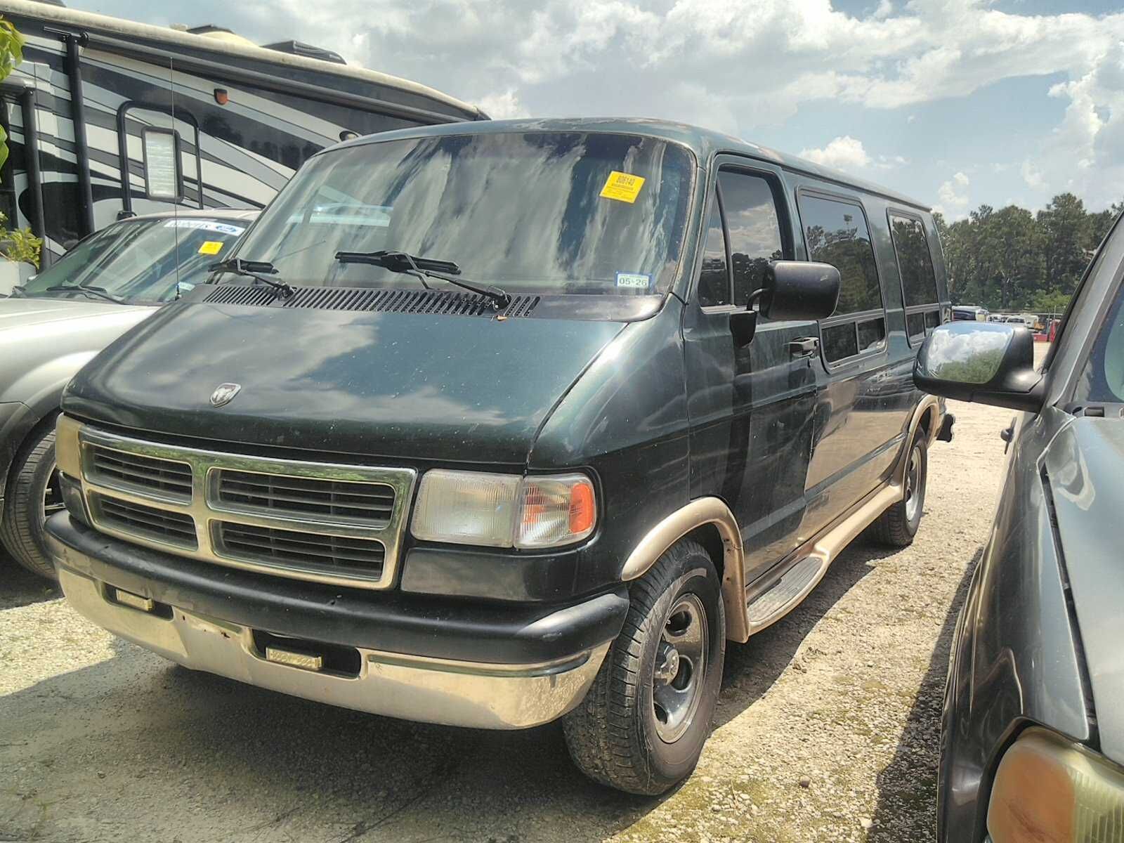 Dodge Ram Van