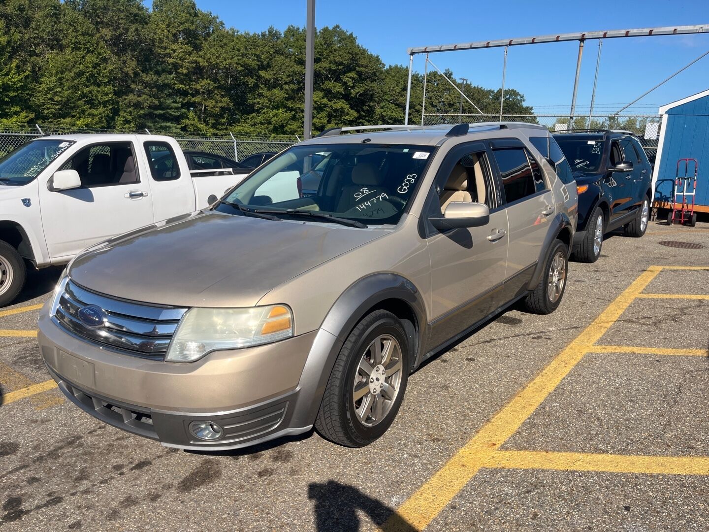 Ford Taurus X