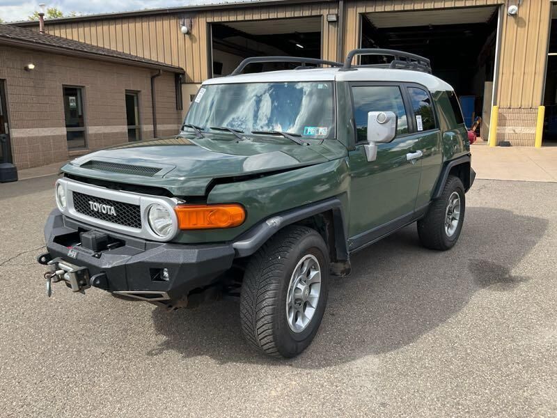 Toyota FJ Cruiser