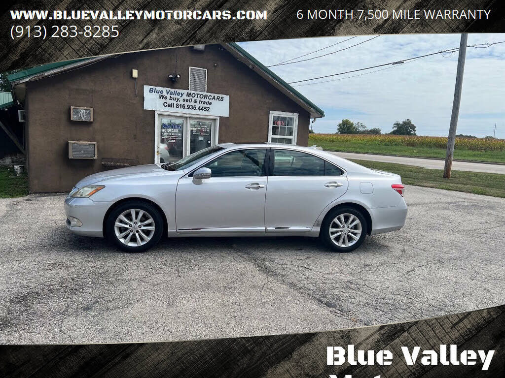 2011 LEXUS ES