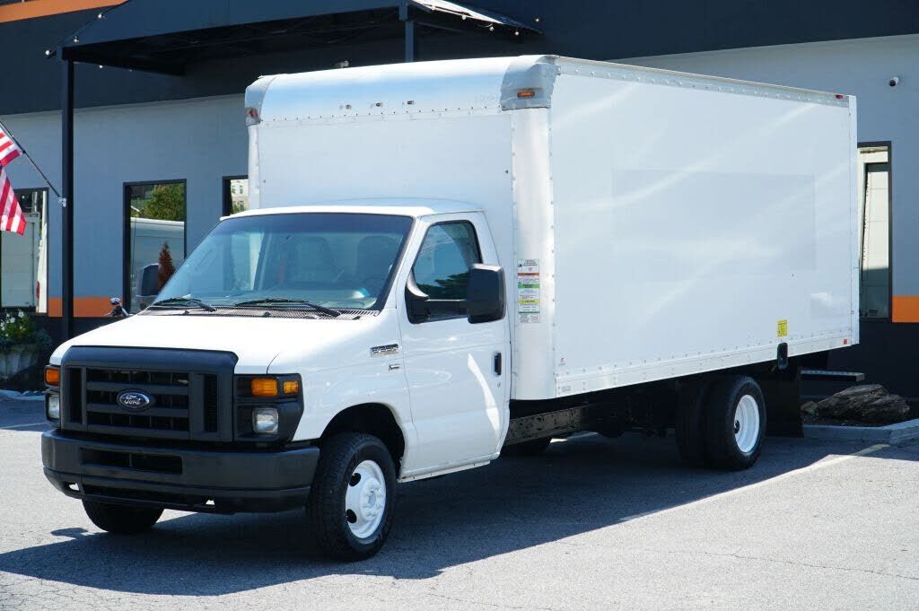 Ford E-350