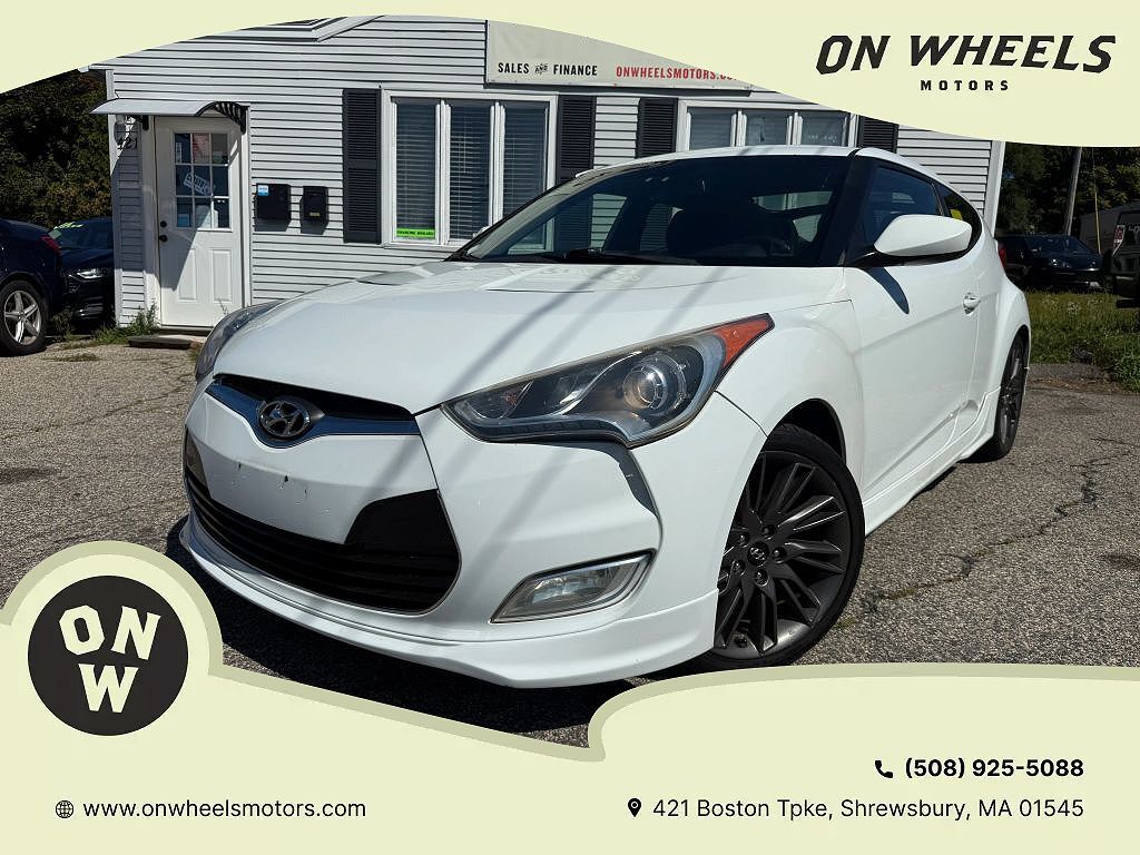 2013 HYUNDAI Veloster