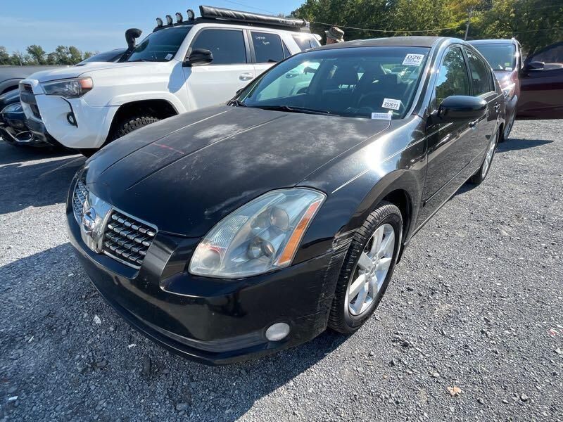 Nissan Maxima