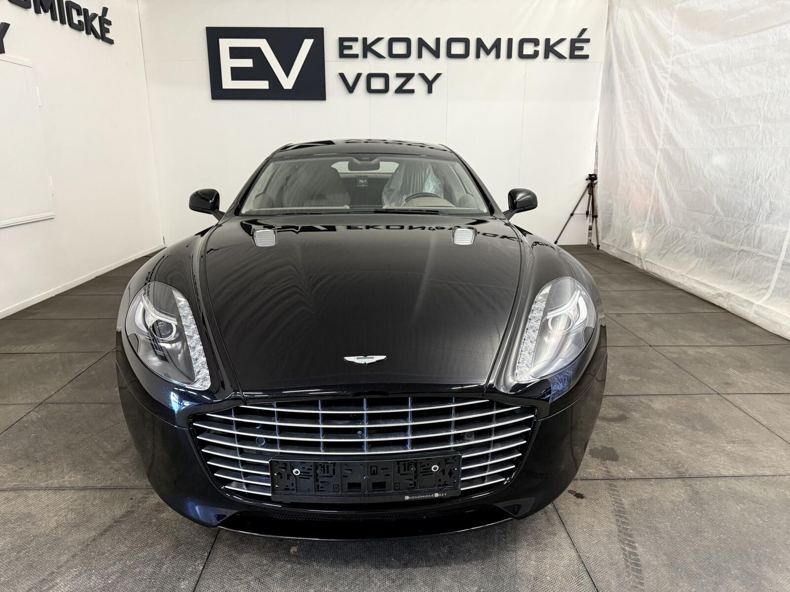 Aston Martin Rapide