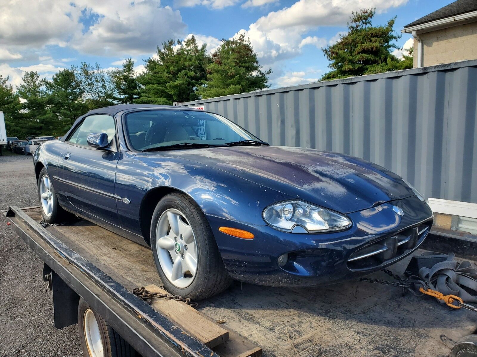 Jaguar XK8