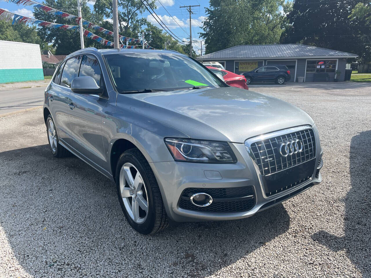2011 AUDI Q5
