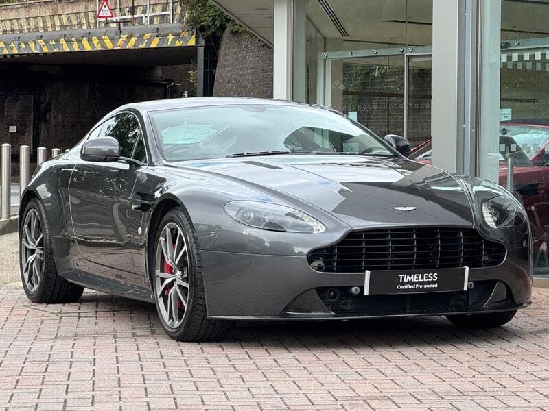 Aston Martin V8 Vantage