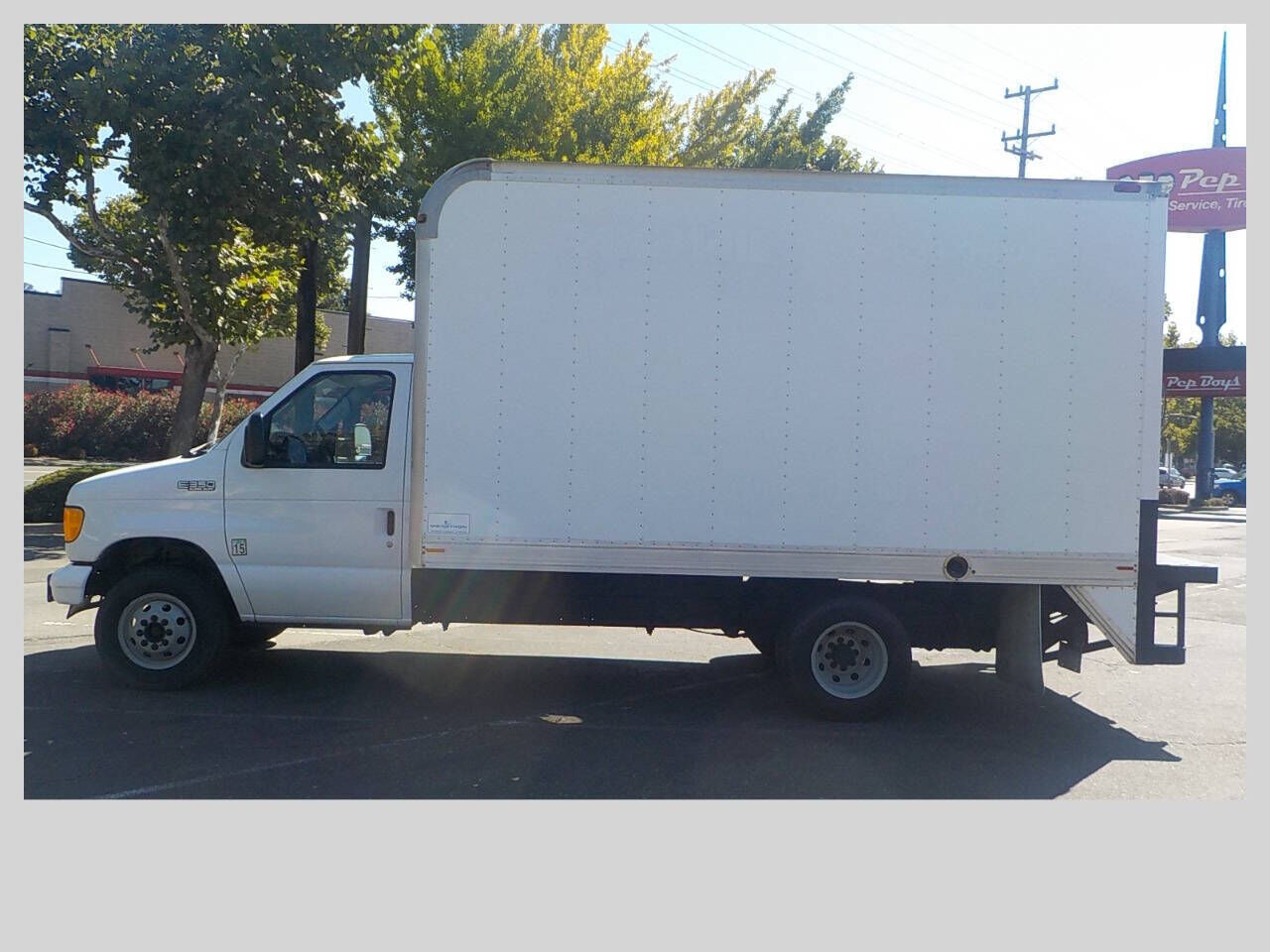 Ford E-350