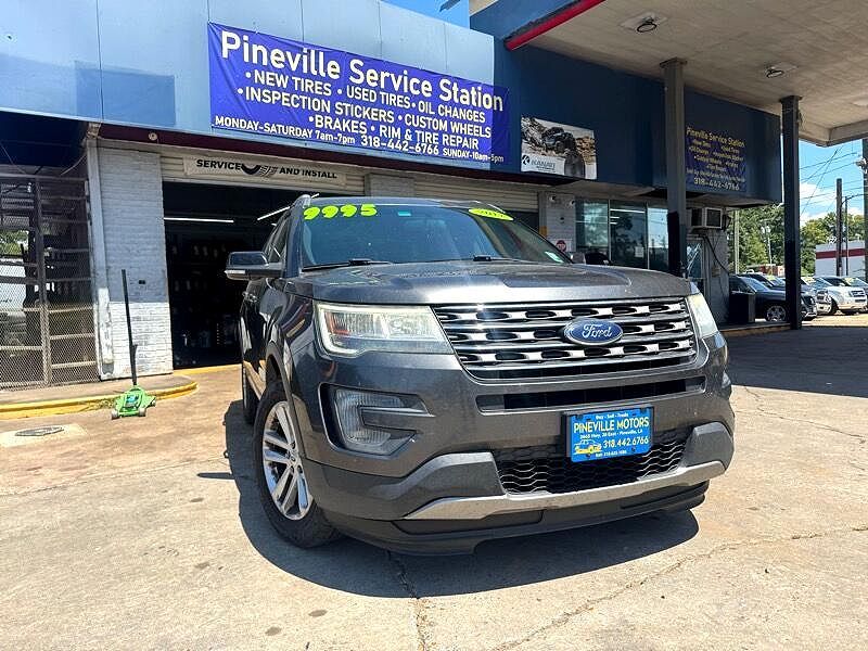 2017 FORD Explorer