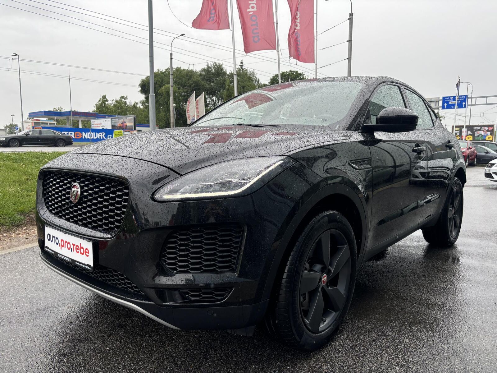 2019 JAGUAR E-PACE