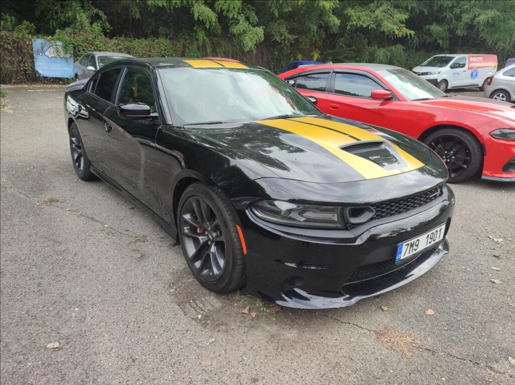 2021 DODGE Charger