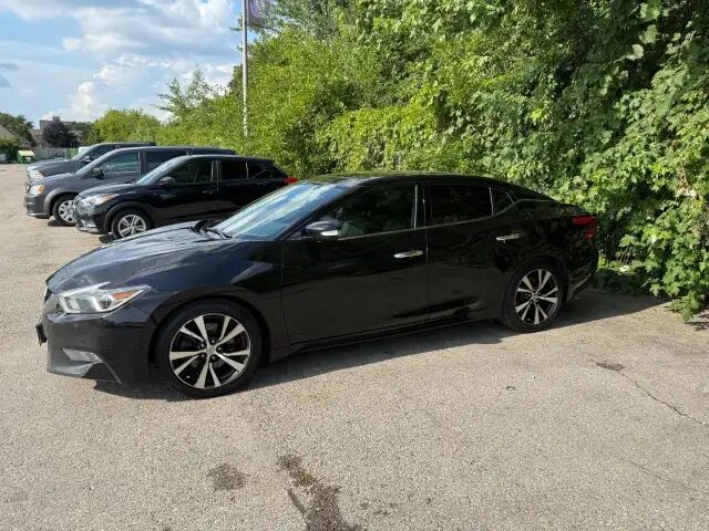 Nissan Maxima