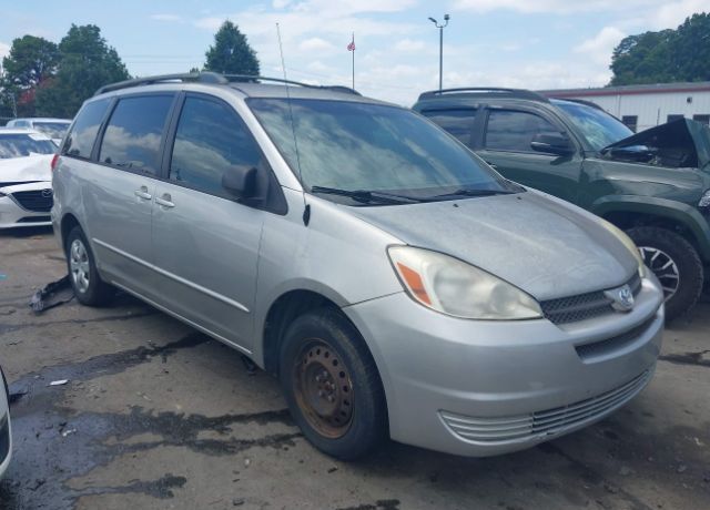 2004 TOYOTA Sienna