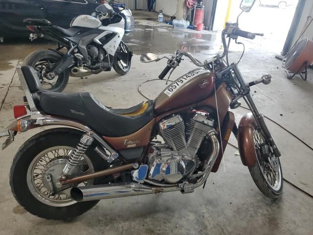 Suzuki VS800GL