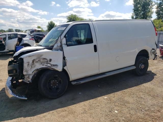 GMC Savana