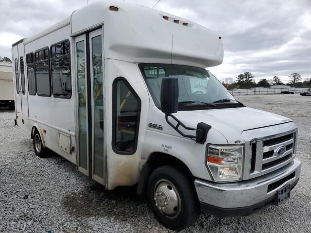 Ford E-450