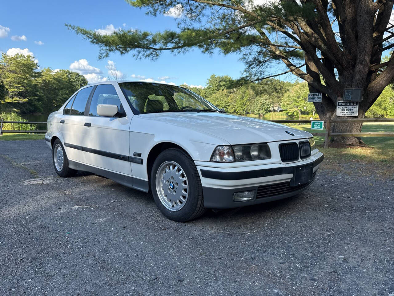 BMW 325i