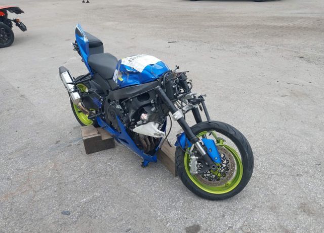 2015 SUZUKI GSX-R600L