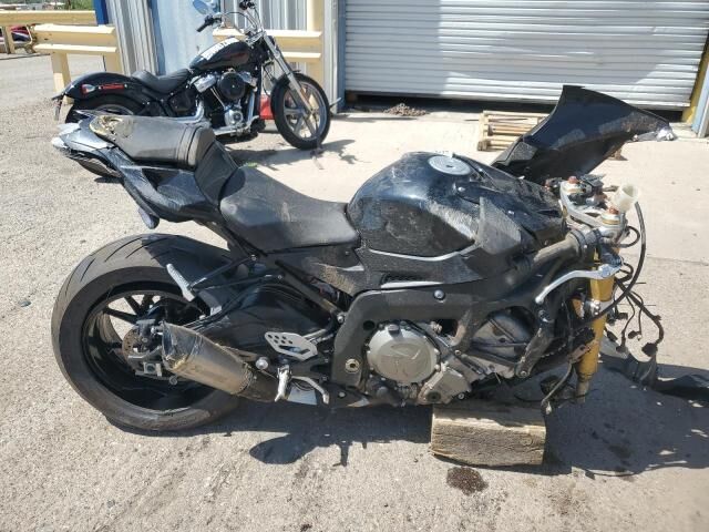 BMW S 1000 RR
