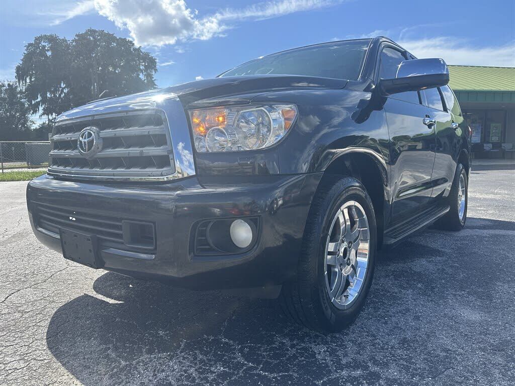Toyota Sequoia