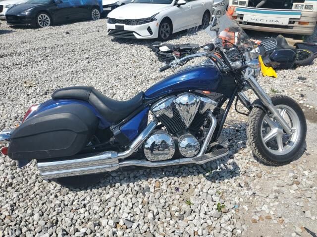 Honda VT1300 (Interstate)