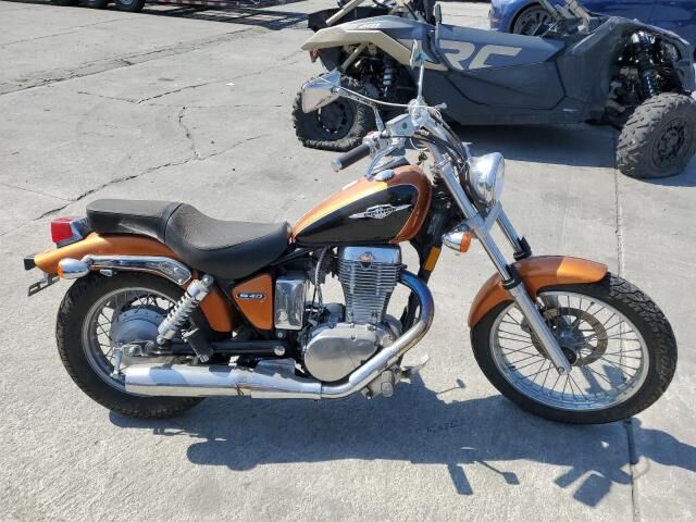Suzuki LS650L