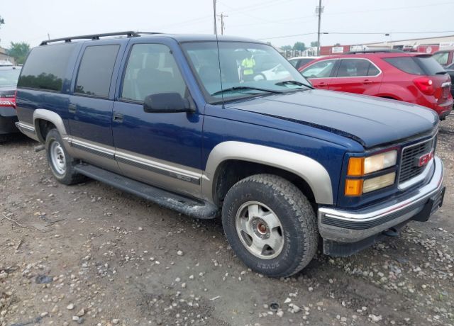GMC Suburban