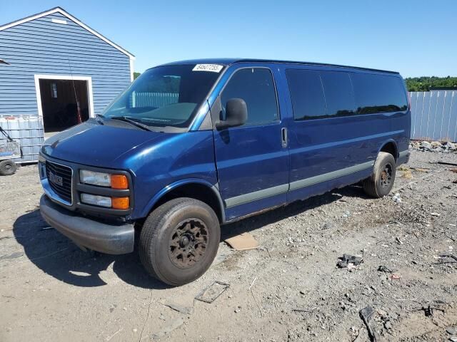 GMC Savana