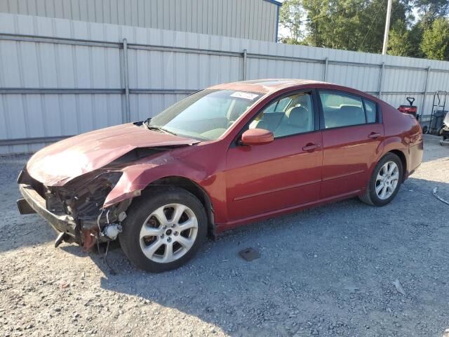 Nissan Maxima