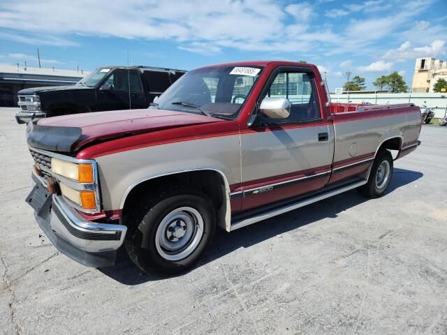 Chevrolet GMT-400