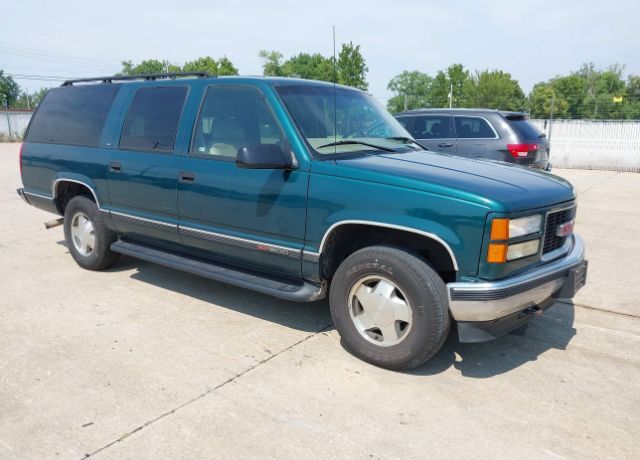GMC Suburban
