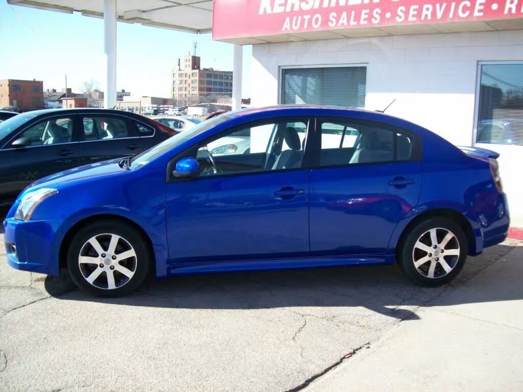 2011 NISSAN Sentra
