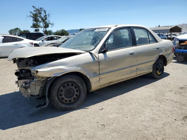 Mazda Protege