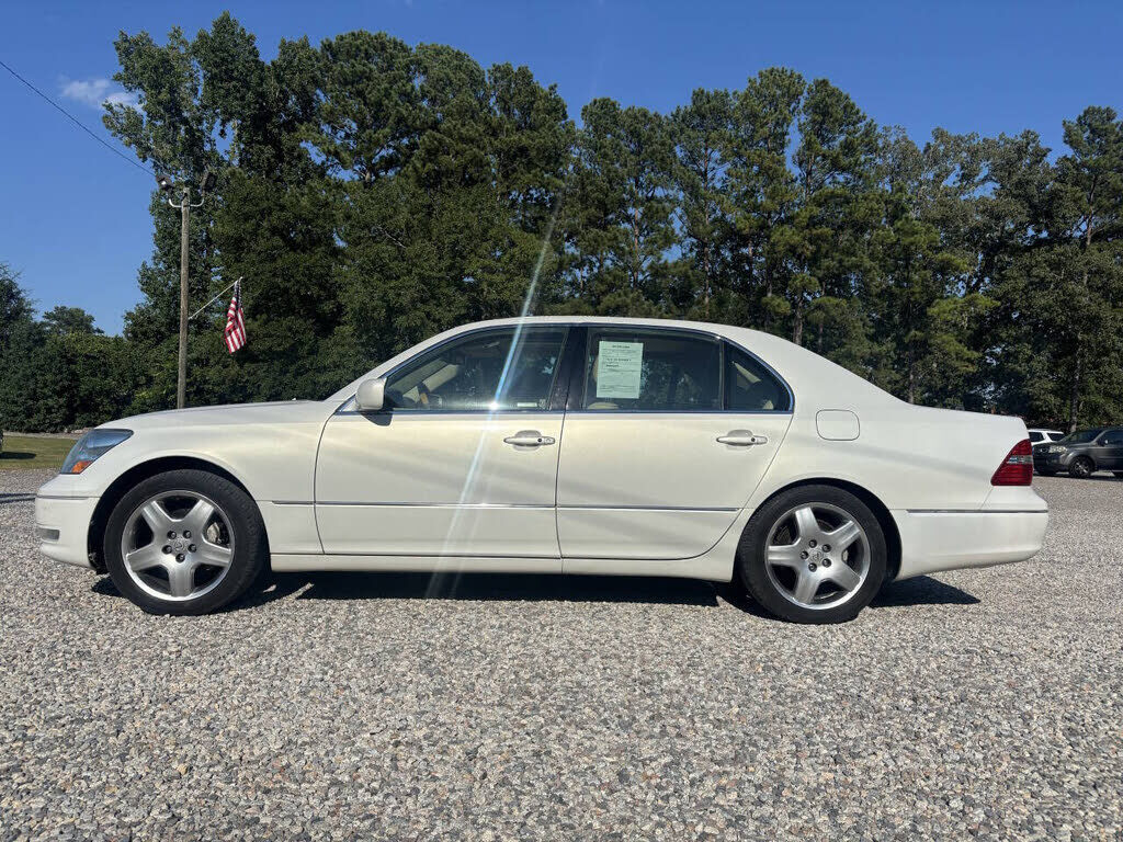 Lexus LS