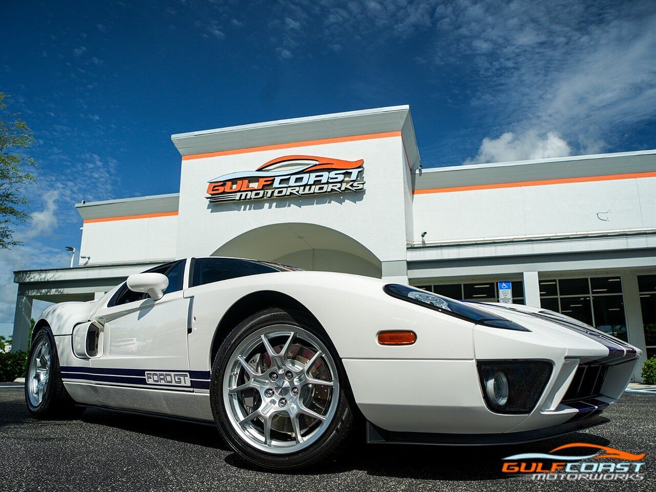 Ford GT