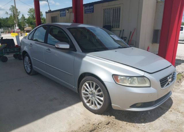 Volvo S40
