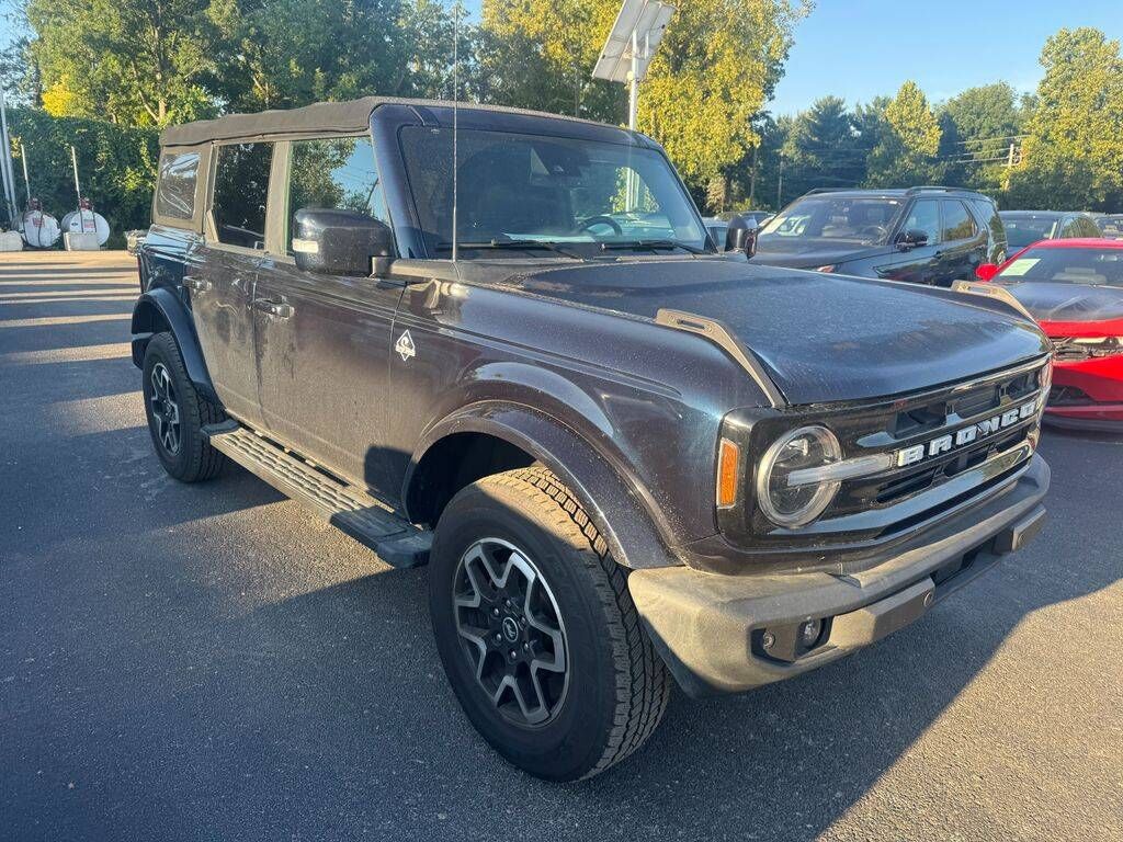 2021 FORD Bronco