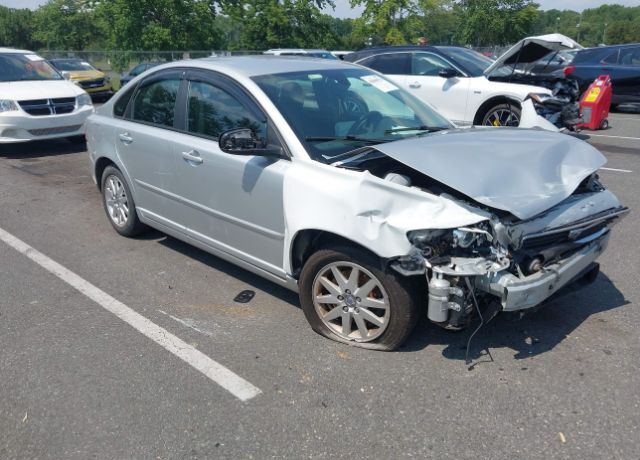 Volvo S40
