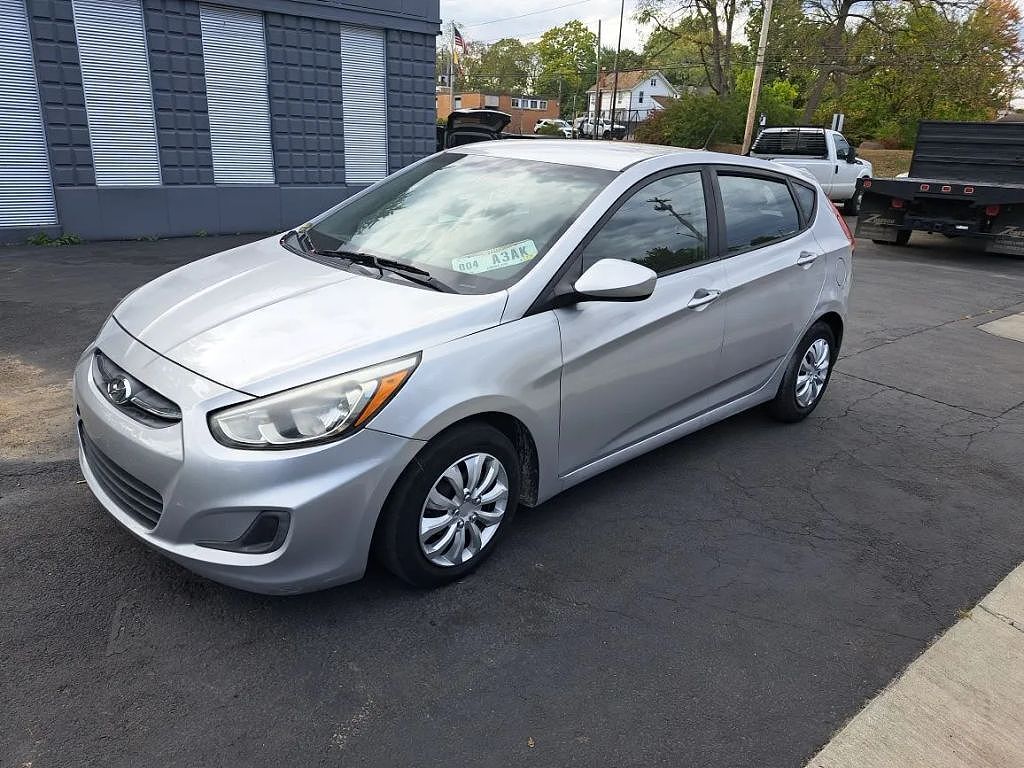 2017 HYUNDAI Accent