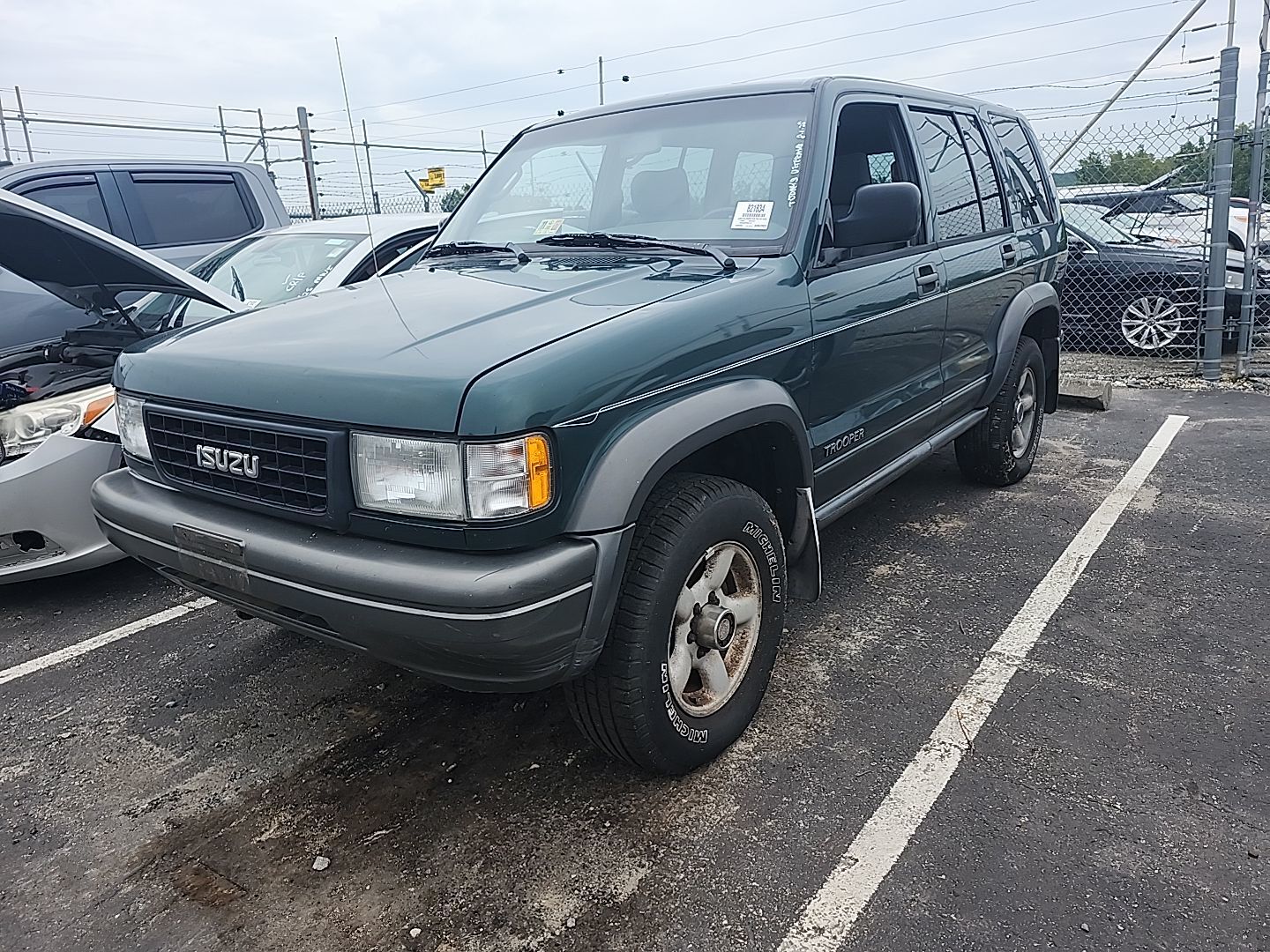 Isuzu Trooper