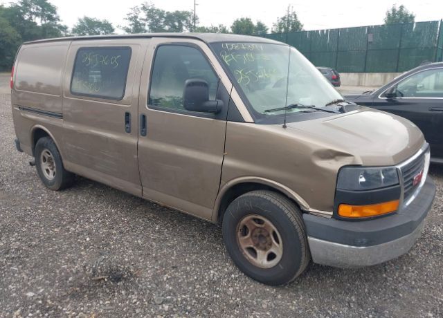 GMC Savana