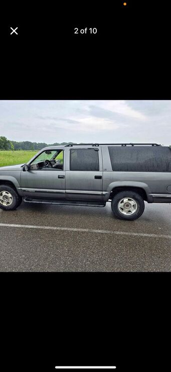GMC Suburban