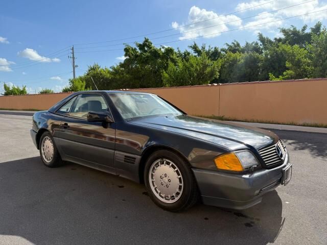 Mercedes-Benz 300
