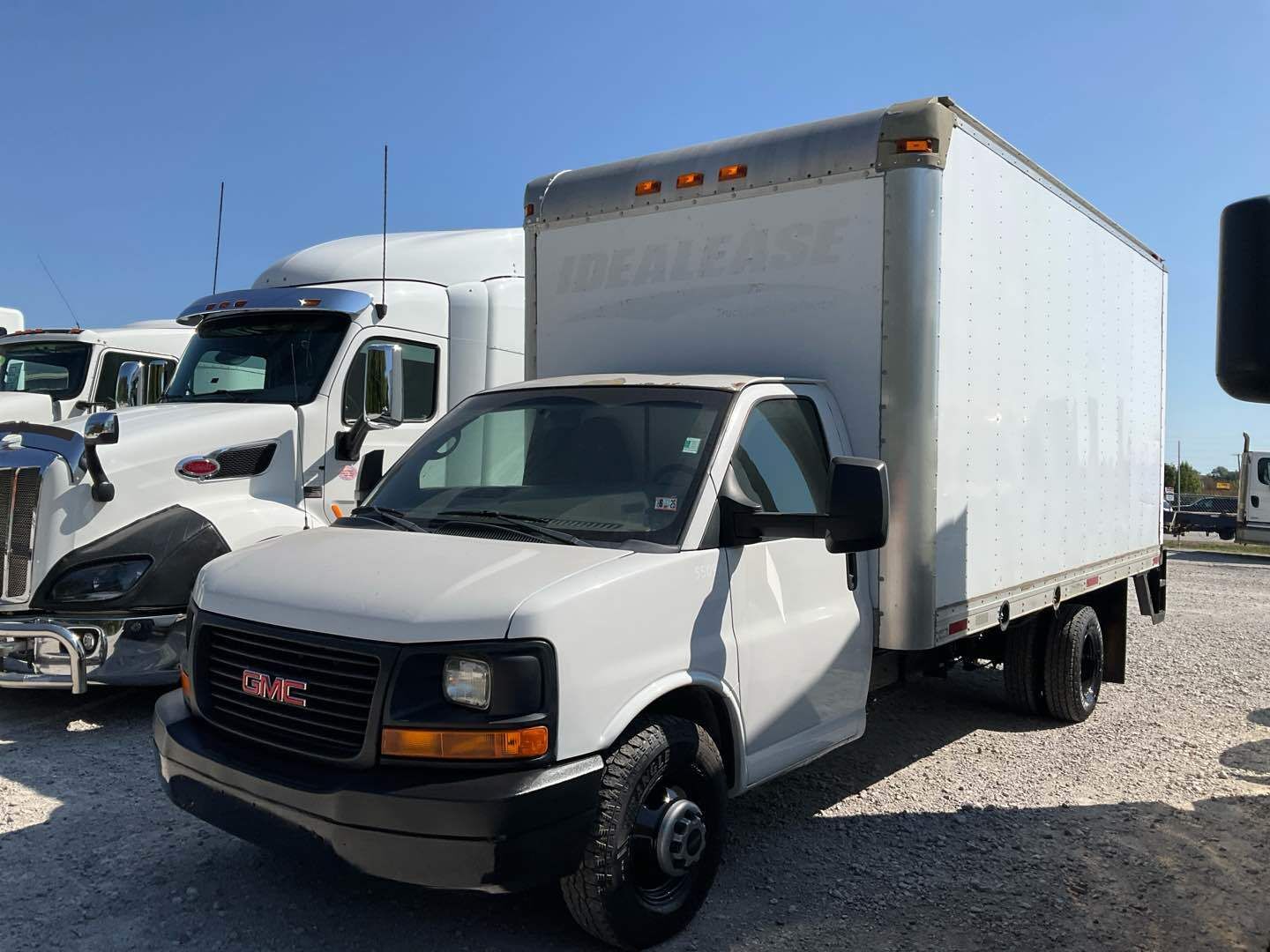 GMC Savana