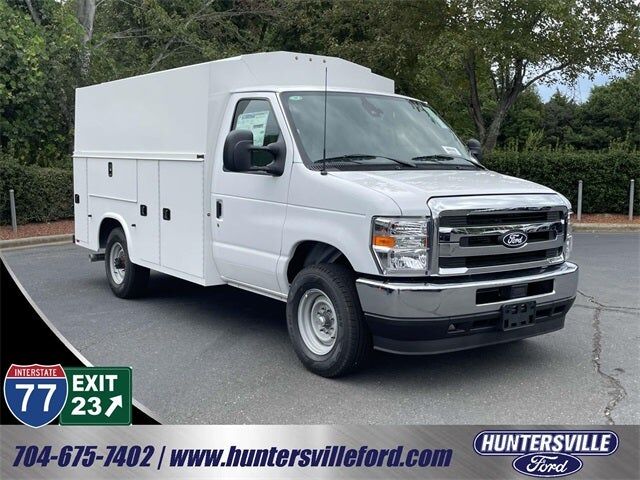2026 FORD E-350