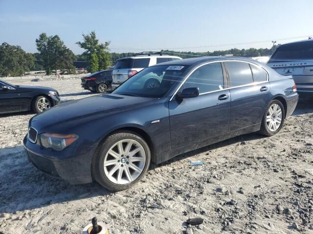 BMW 745i