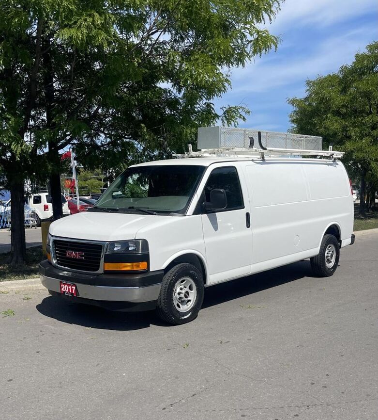 GMC Savana