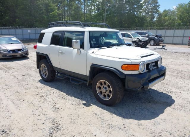 Toyota FJ Cruiser