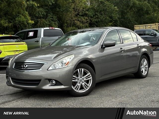 Infiniti G37